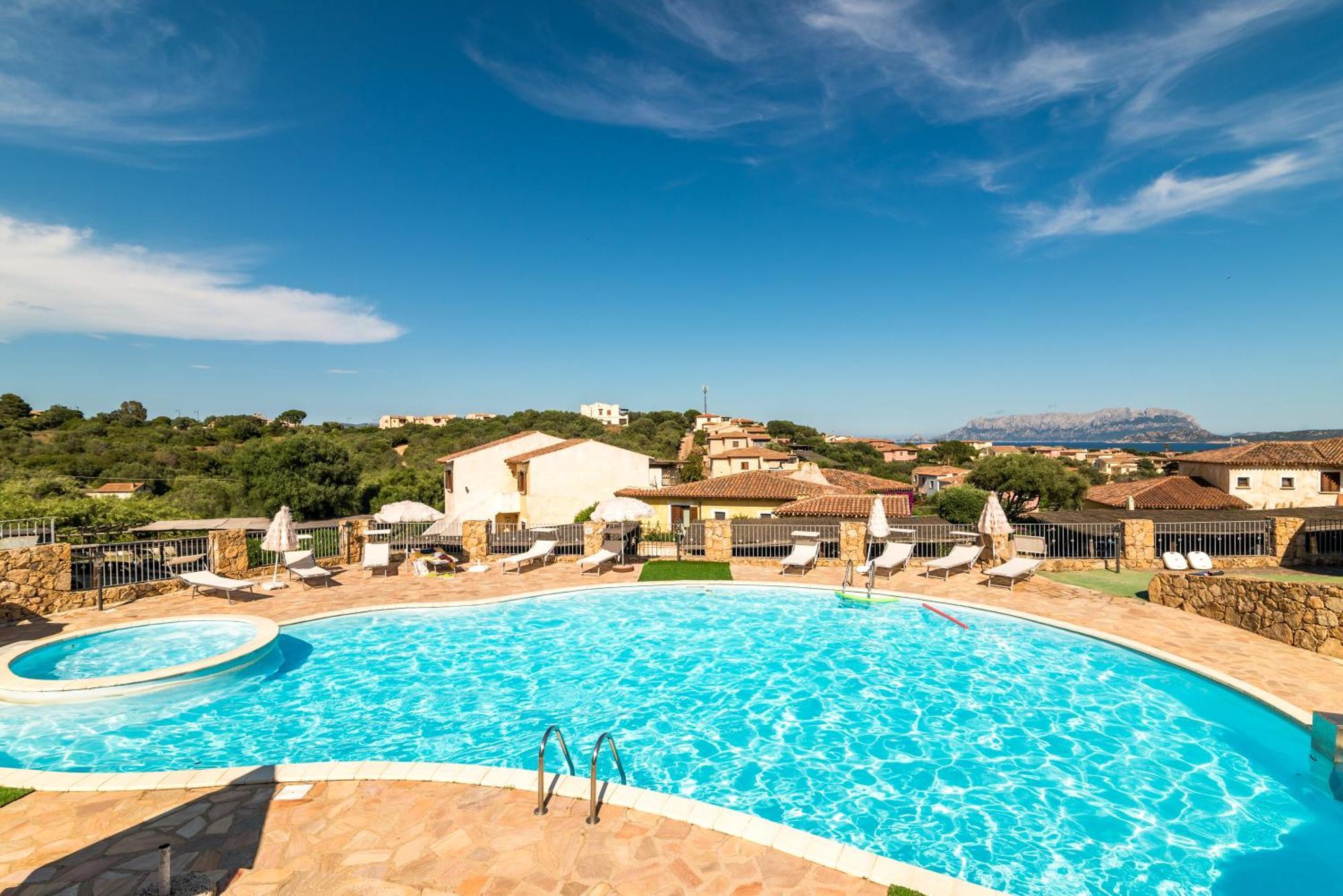 Belvedere 18 - 3 Shared Pool Apartment *